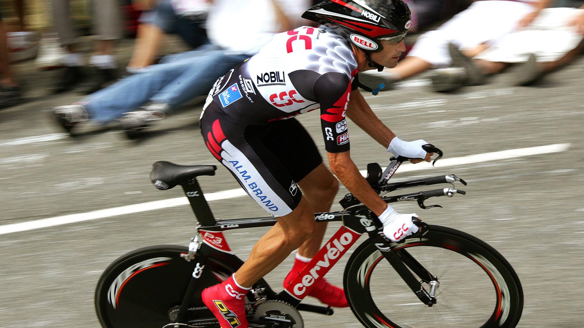 Scout重返赛场,反败为胜首场状态出色,快船观众沸腾!引发球迷热议